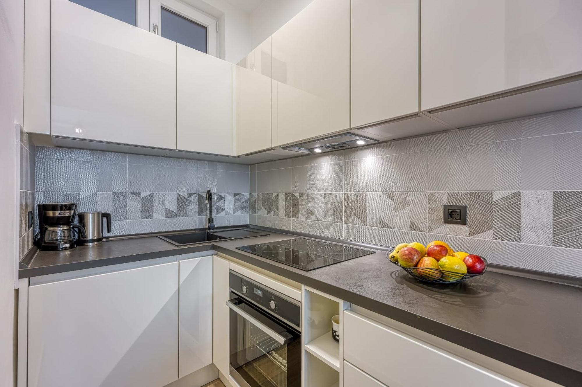 Sara Luxury In City Center بوريتش المظهر الخارجي الصورة